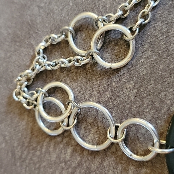 5/$25 BLACK Mod Circle Pendant Silvertone Link Chain Lavalier Necklace - Picture 3 of 7